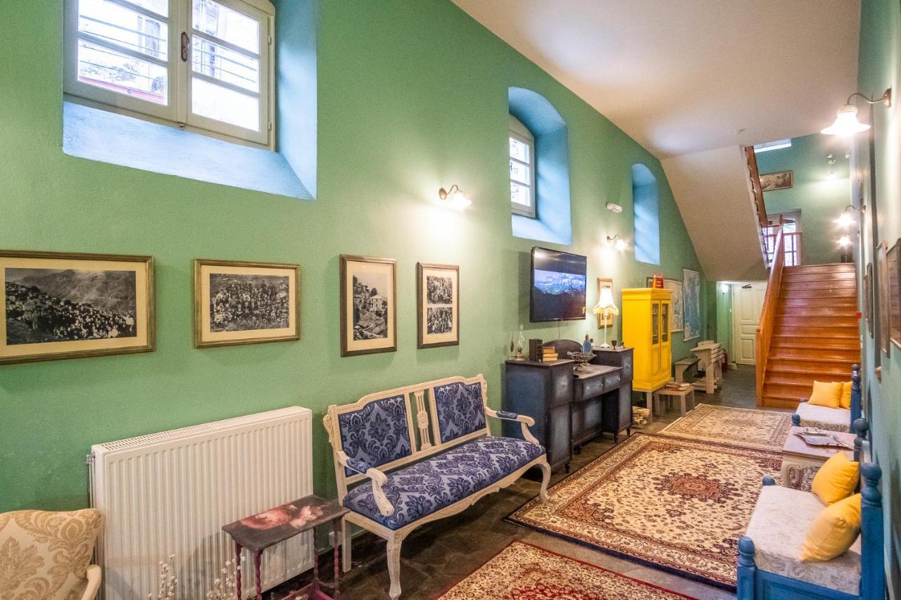 The Old School Boutique Hotel Sziráko Kültér fotó